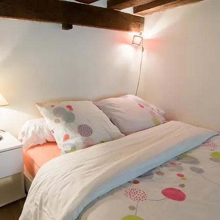 Lovely Saint Germain Studio Apartment